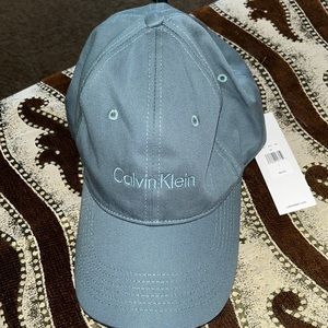 Calvin Klein hat . Brand new with tag